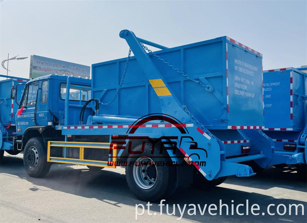 Dongfeng Skip Loader 3